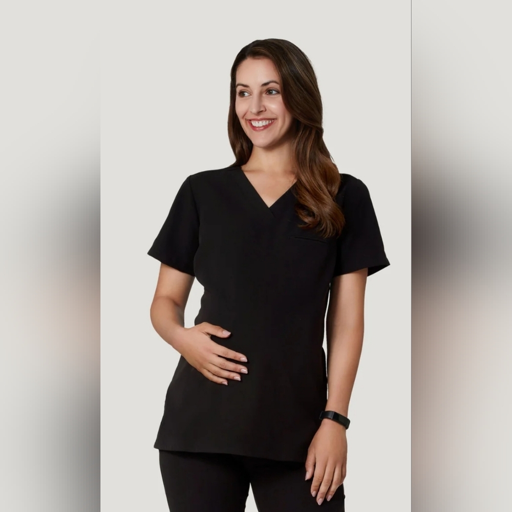 Mandala Maternity One Pocket Top - Black